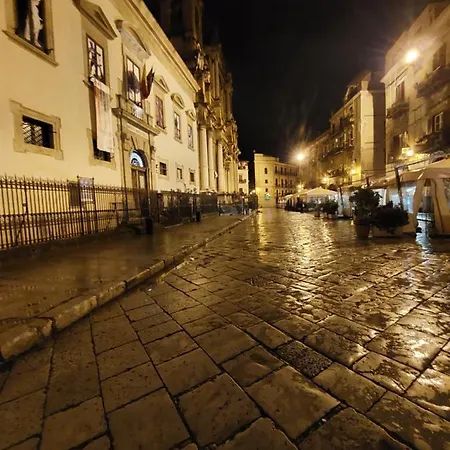 Lejlighed Massimo 23 Palermo